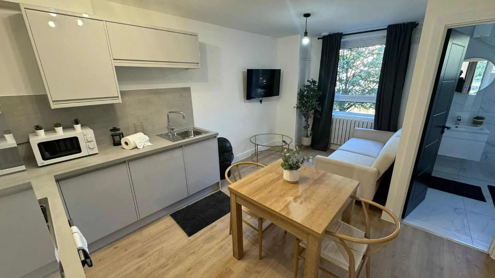 Lovely 1 Bedroom Apartment In Heart Of East London